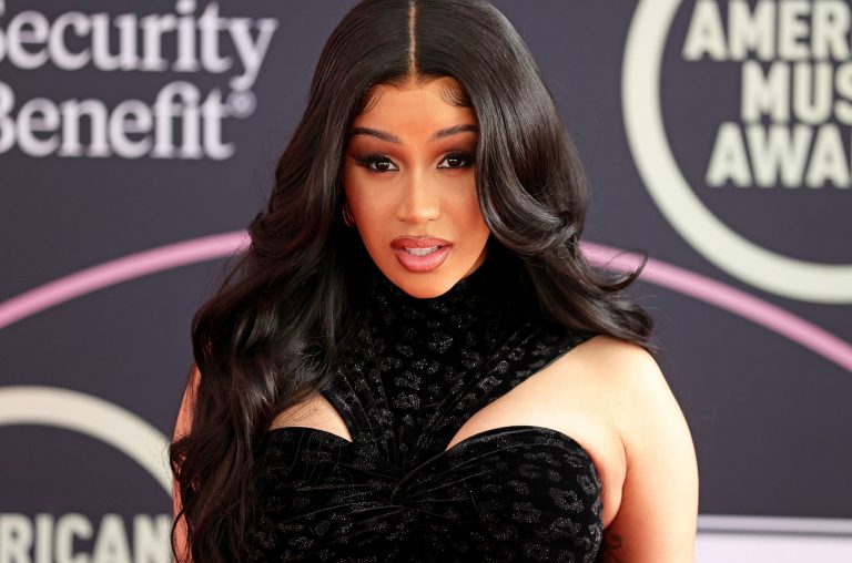 Cardi B Bio, Age, Husband, Height, Siblings, Children,Parents, Net ...