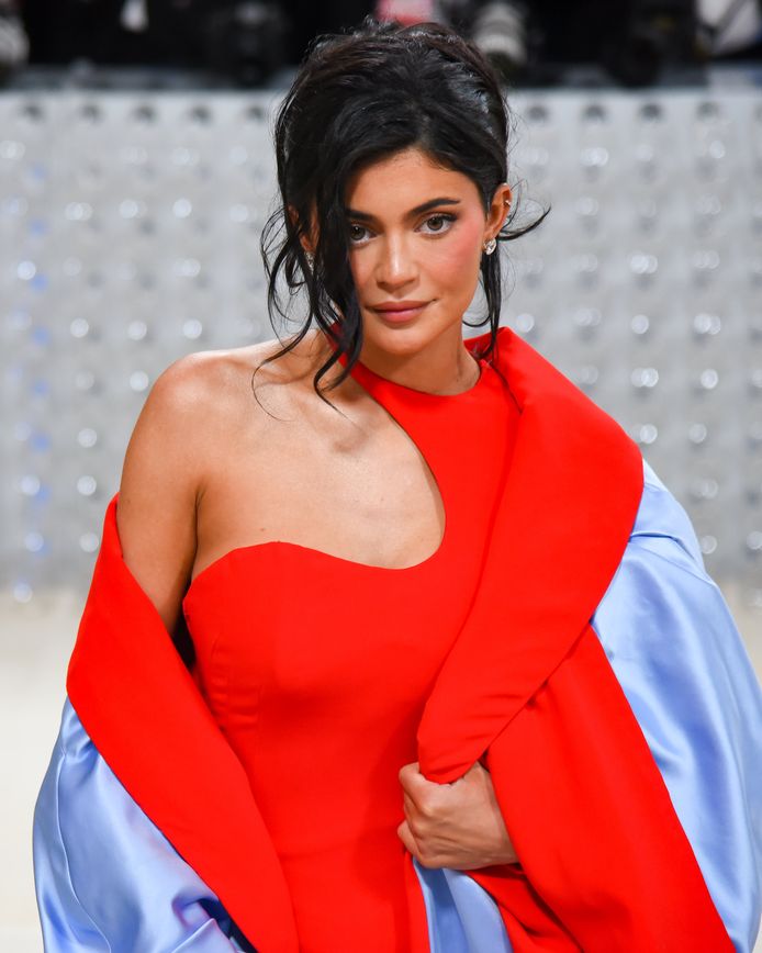 Kylie Jenner Age, Birthday and More