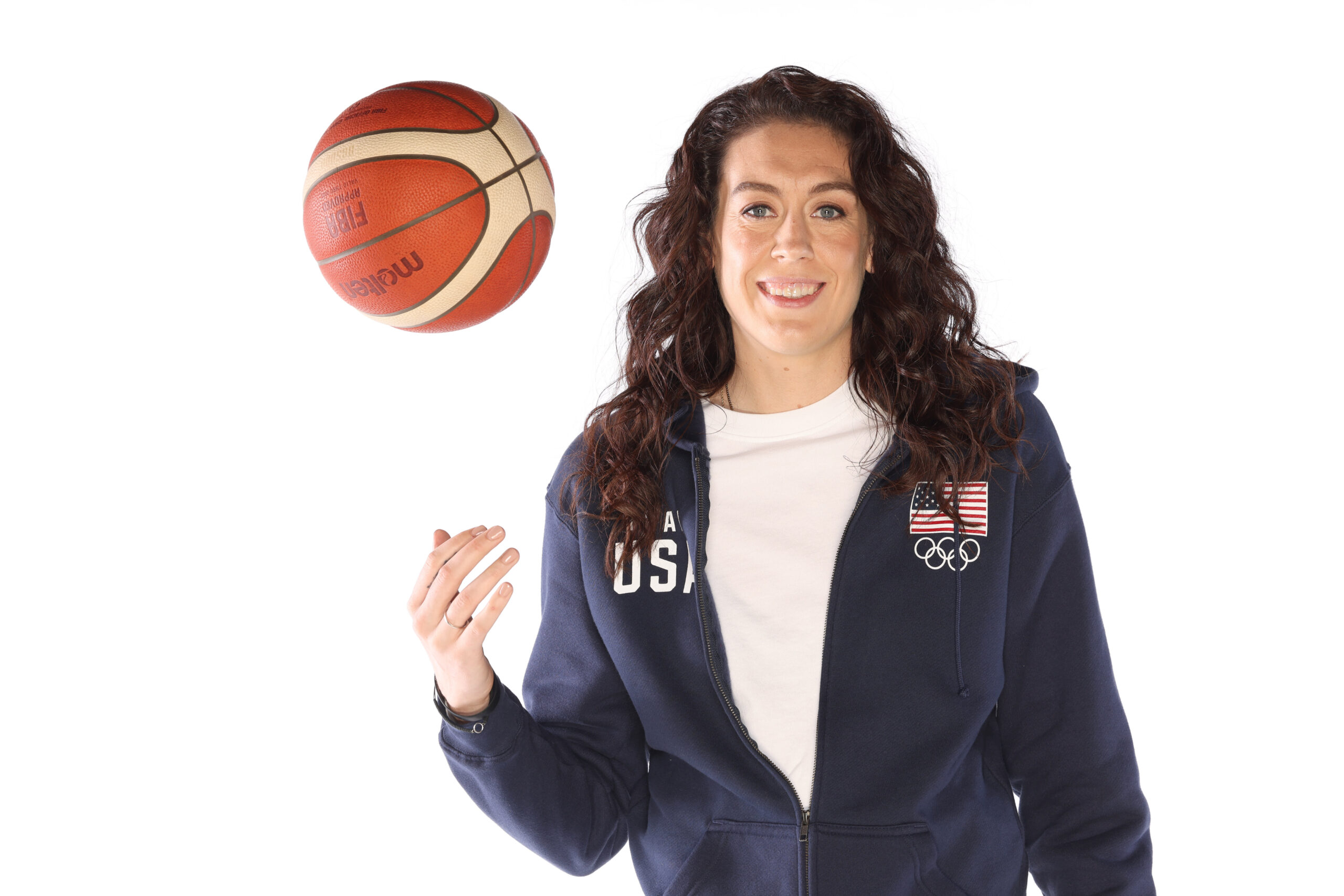 Breanna Stewart Age and Birthday