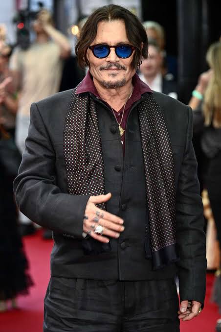 Johnny Depp Biography, Age, Career and Family