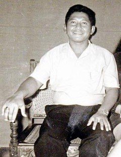 Lolo Soetoro Bio, Age, Height Family and Net Worth