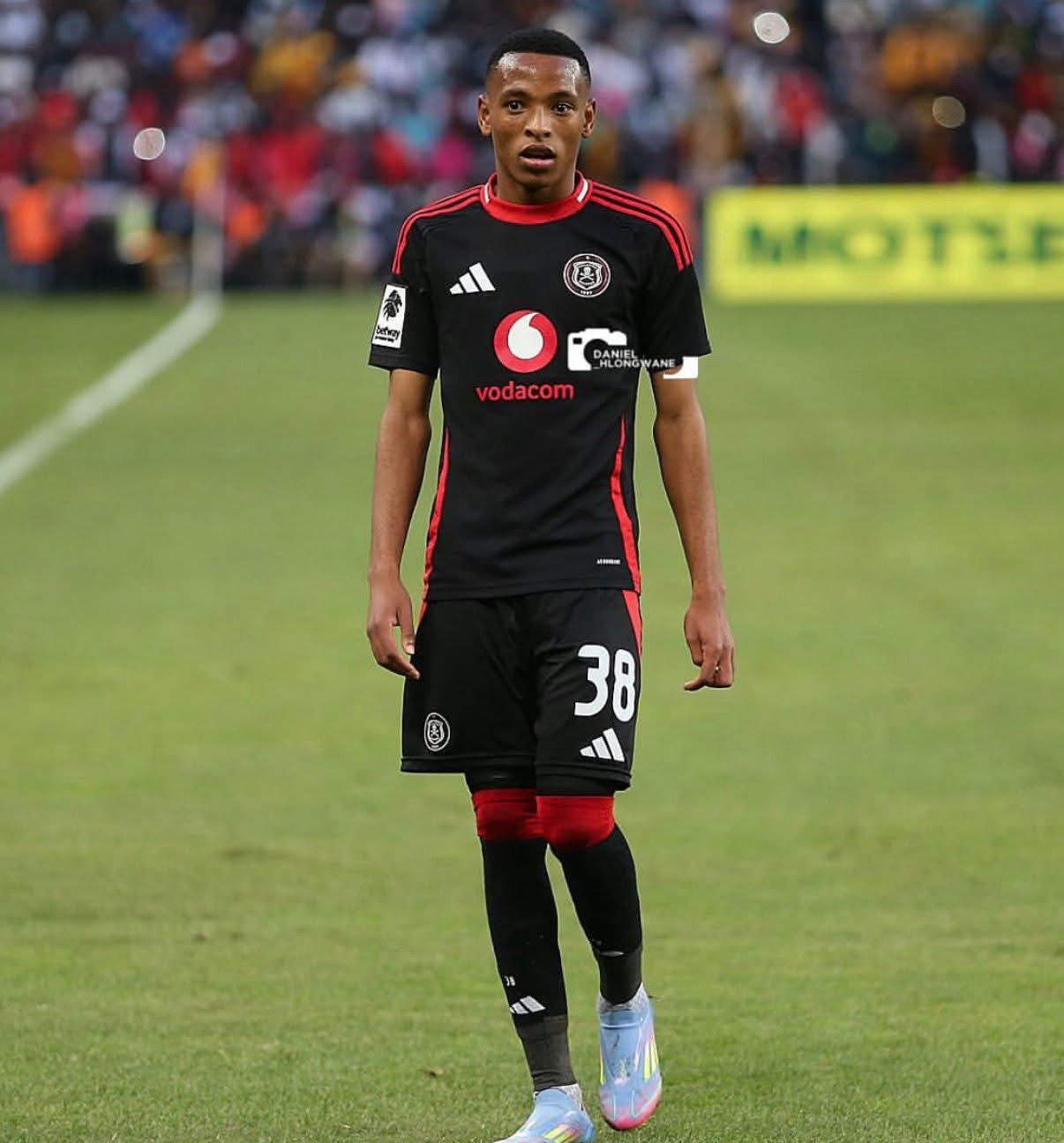 Relebohile Ratomo's Siblings: Who are Relebohile Ratomo's Siblings?