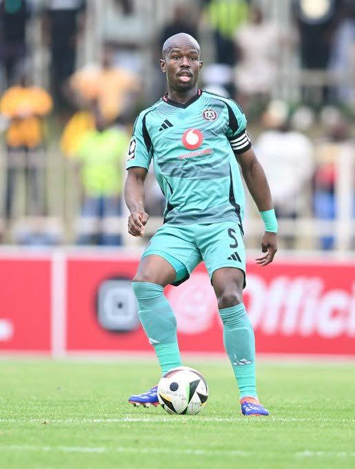 Nkosinathi Sibisi’s Height: How Tall is Nkosinathi Sibisi?