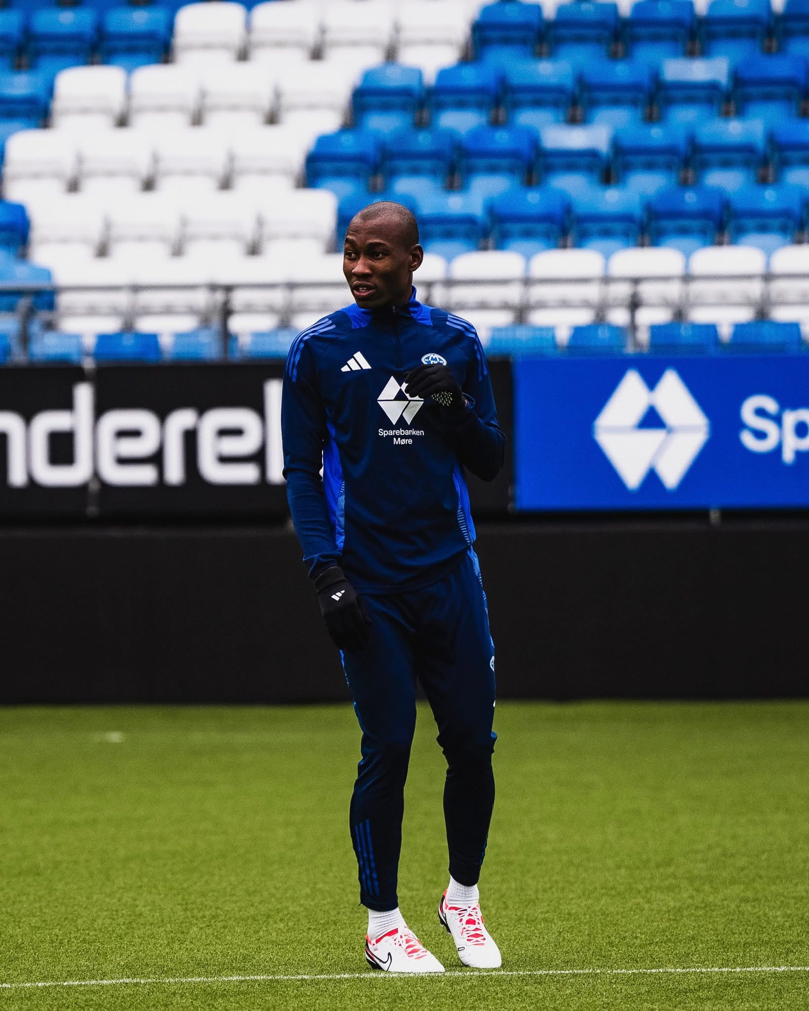 Samukelo Kabini’s Height: How Tall Is Samukelo Kabini?
