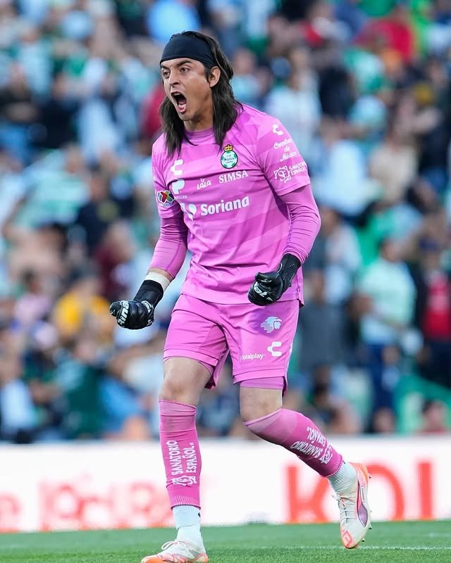 Carlos Acevedo’s Height: How Tall Is He?