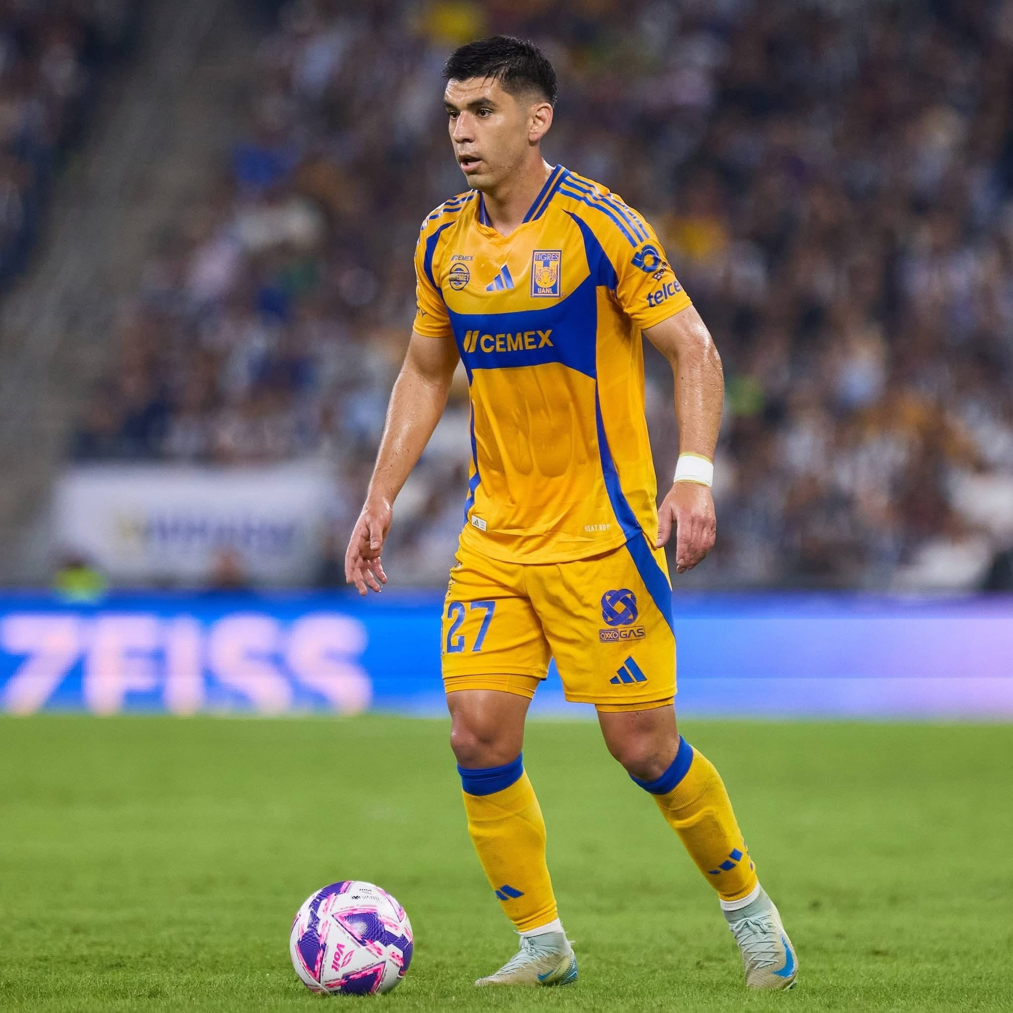 Jesús Angulo’s Height: How Tall Is He?